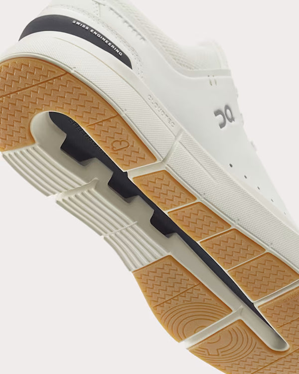 BUILT FOR COMFORT, DESIGNED TO IMPRESS